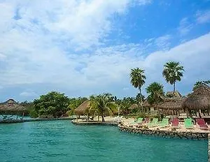 https://bacalar-lagoon-resort.quintano-roohotels.com