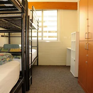 https://kangaroo-inn.hotelsperth.org